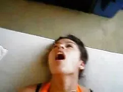Joven asiática chupa ...