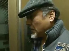 Hermanastra porno me ...