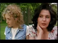 Courtney estira su c ...