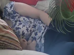 Una hermosa ama de c ...